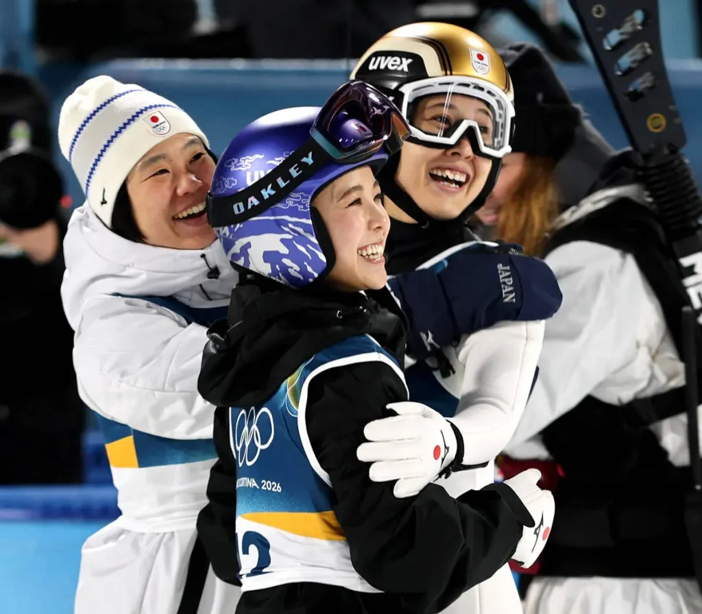 伊藤有希　涙の抱擁